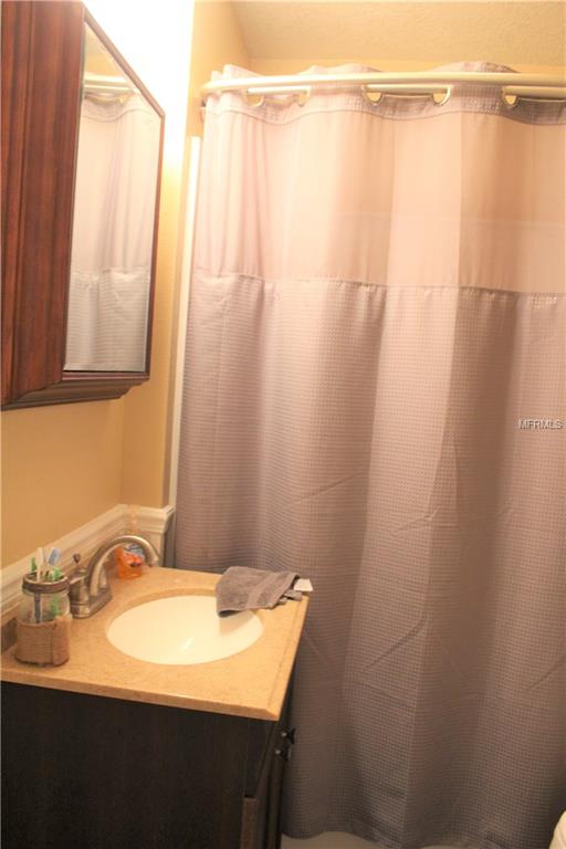 1095 DE LA PALMA AVENUE, BARTOW, Florida 33830, 3 Bedrooms Bedrooms, 7 Rooms Rooms,1 BathroomBathrooms,Residential,For sale,DE LA PALMA,L4725534