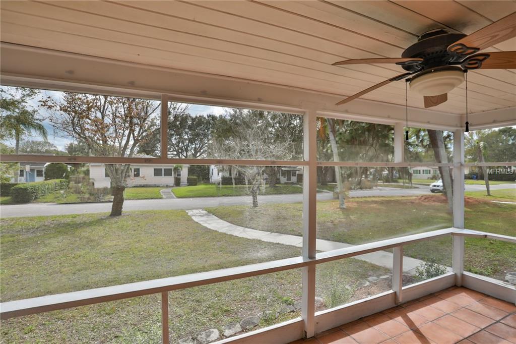 417 37TH AVENUE NE, ST PETERSBURG, Florida 33704, 2 Bedrooms Bedrooms, 5 Rooms Rooms,1 BathroomBathrooms,Residential,For sale,37TH,U7847572