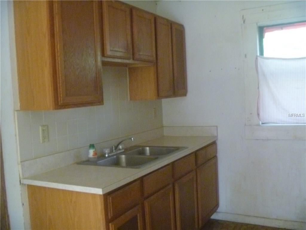 811 W MADISON STREET, PLANT CITY, Florida 33563, 3 Bedrooms Bedrooms, 3 Rooms Rooms,1 BathroomBathrooms,Residential,For sale,MADISON,T2913709