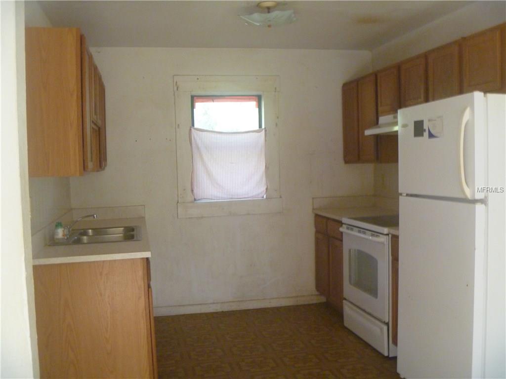 811 W MADISON STREET, PLANT CITY, Florida 33563, 3 Bedrooms Bedrooms, 3 Rooms Rooms,1 BathroomBathrooms,Residential,For sale,MADISON,T2913709