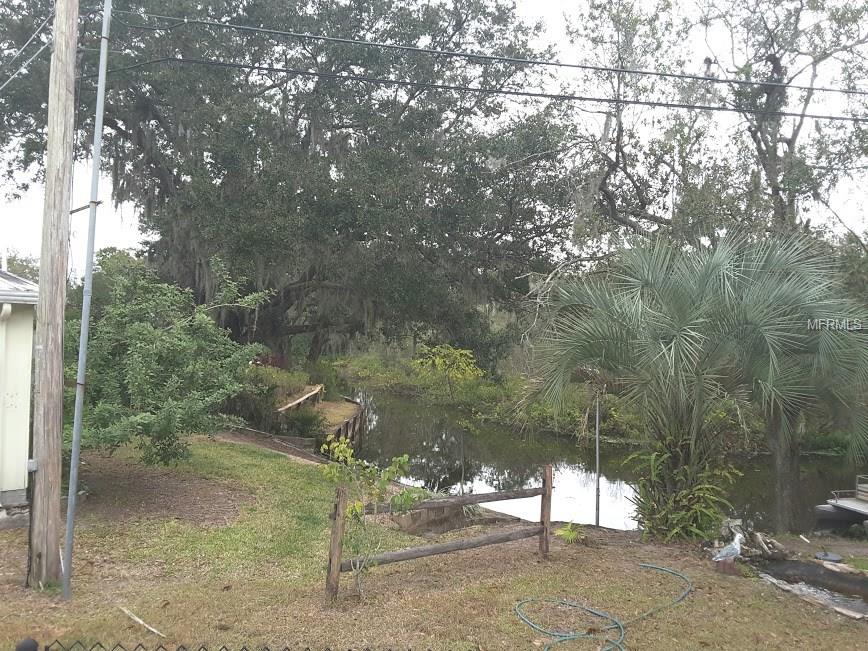 1942 BLUE LAKE DRIVE, LAKELAND, Florida 33801, 3 Bedrooms Bedrooms, 7 Rooms Rooms,2 BathroomsBathrooms,Residential,For sale,BLUE LAKE,L4724917