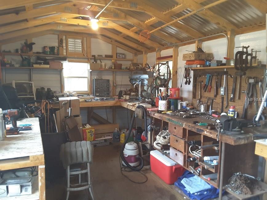 1942 BLUE LAKE DRIVE, LAKELAND, Florida 33801, 3 Bedrooms Bedrooms, 7 Rooms Rooms,2 BathroomsBathrooms,Residential,For sale,BLUE LAKE,L4724917