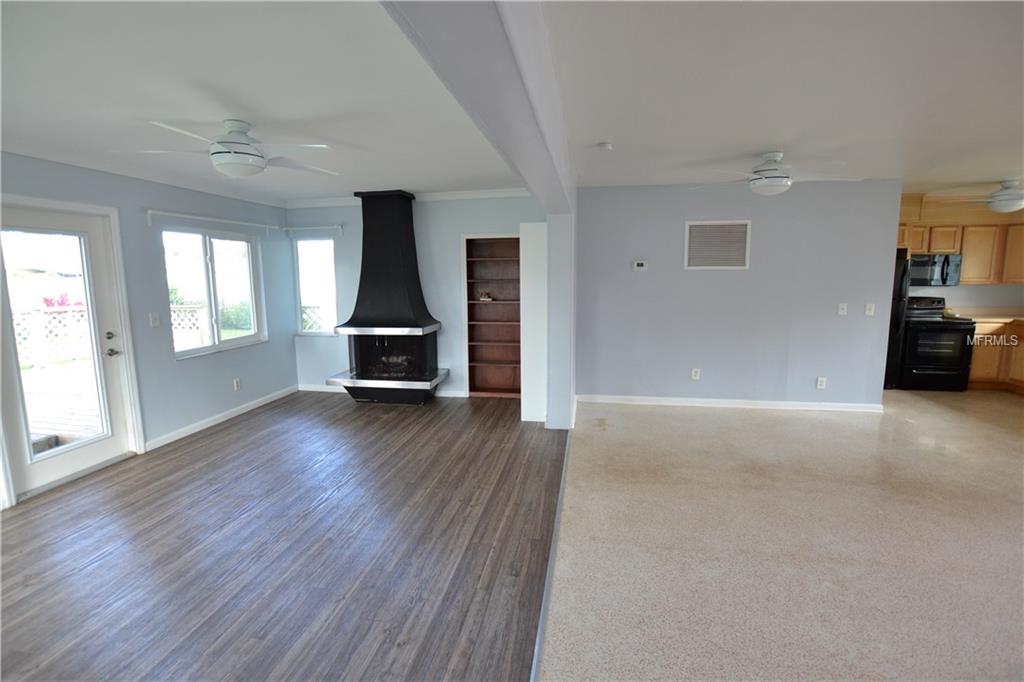 12694 138TH LANE, LARGO, Florida 33774, 2 Bedrooms Bedrooms, 5 Rooms Rooms,2 BathroomsBathrooms,Residential,For sale,138TH,U7845958