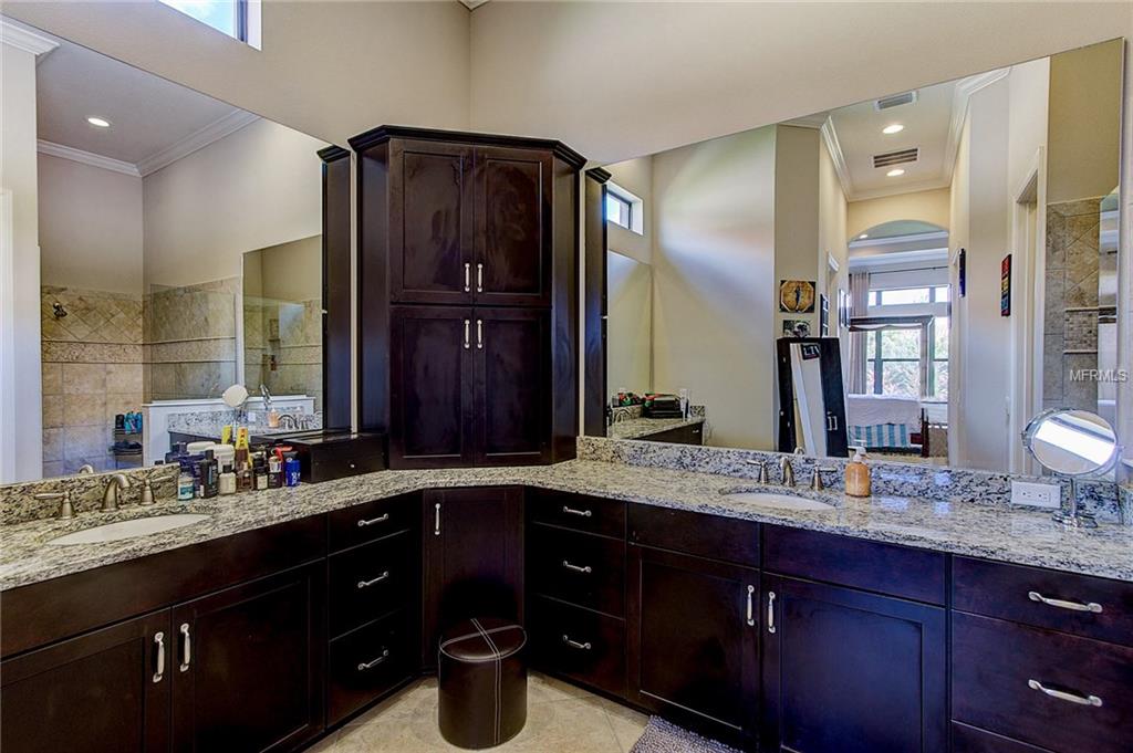 13124 PALERMO DRIVE, BRADENTON, Florida 34211, 3 Bedrooms Bedrooms, 7 Rooms Rooms,3 BathroomsBathrooms,Residential,For sale,PALERMO,A4209924