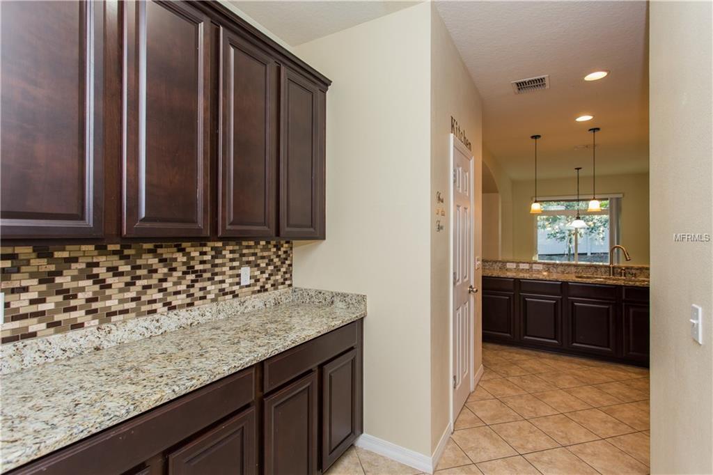 811 COUNTS CREST CIRCLE, APOPKA, Florida 32712, 7 Bedrooms Bedrooms, 12 Rooms Rooms,4 BathroomsBathrooms,Residential,For sale,COUNTS CREST,O5561775