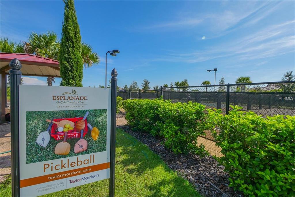 12813 DEL CORSO LOOP, BRADENTON, Florida 34211, 3 Bedrooms Bedrooms, 3 Rooms Rooms,2 BathroomsBathrooms,Residential,For sale,DEL CORSO,A4201521