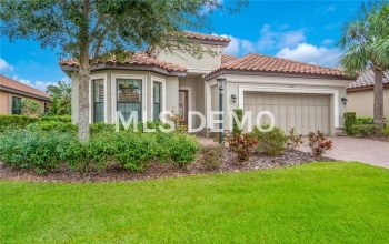 12813 DEL CORSO LOOP, BRADENTON, Florida 34211, 3 Bedrooms Bedrooms, 3 Rooms Rooms,2 BathroomsBathrooms,Residential,For sale,DEL CORSO,A4201521