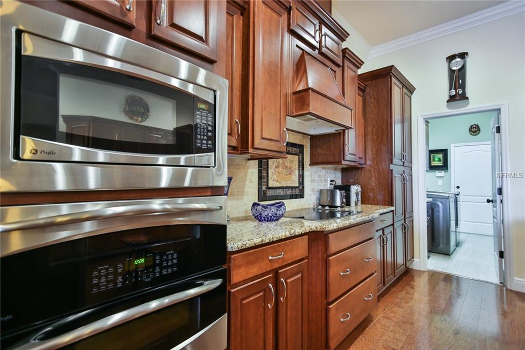 6651 HORNED OWL PLACE, SARASOTA, Florida 34241, 3 Bedrooms Bedrooms, 8 Rooms Rooms,2 BathroomsBathrooms,Residential,For sale,HORNED OWL,A4209074