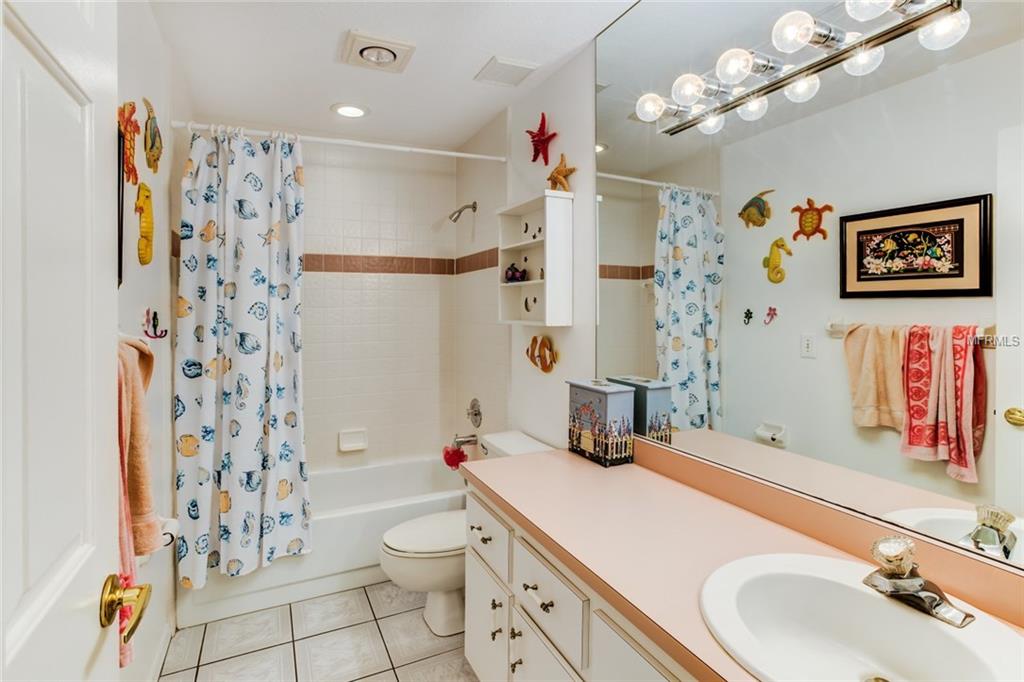 16647 E SHIRLEY SHORES ROAD, TAVARES, Florida 32778, 4 Bedrooms Bedrooms, 10 Rooms Rooms,3 BathroomsBathrooms,Residential,For sale,SHIRLEY SHORES,G4852548