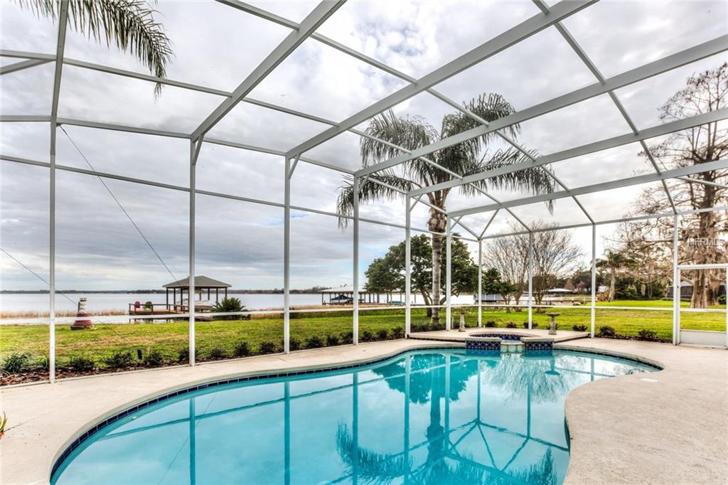 16647 E SHIRLEY SHORES ROAD, TAVARES, Florida 32778, 4 Bedrooms Bedrooms, 10 Rooms Rooms,3 BathroomsBathrooms,Residential,For sale,SHIRLEY SHORES,G4852548