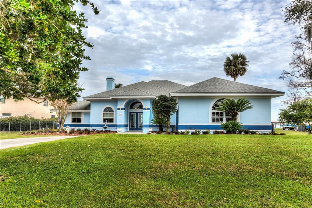 16647 E SHIRLEY SHORES ROAD, TAVARES, Florida 32778, 4 Bedrooms Bedrooms, 10 Rooms Rooms,3 BathroomsBathrooms,Residential,For sale,SHIRLEY SHORES,G4852548