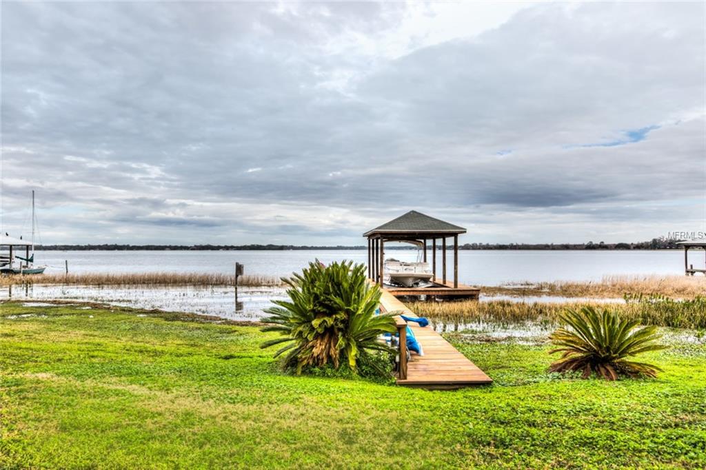 16647 E SHIRLEY SHORES ROAD, TAVARES, Florida 32778, 4 Bedrooms Bedrooms, 10 Rooms Rooms,3 BathroomsBathrooms,Residential,For sale,SHIRLEY SHORES,G4852548