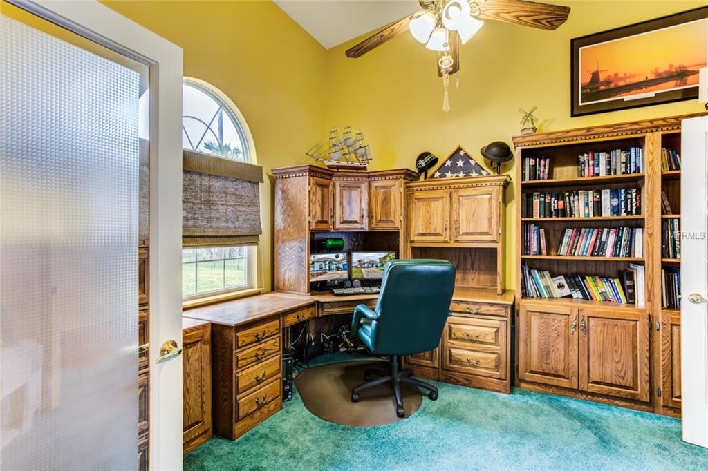 16647 E SHIRLEY SHORES ROAD, TAVARES, Florida 32778, 4 Bedrooms Bedrooms, 10 Rooms Rooms,3 BathroomsBathrooms,Residential,For sale,SHIRLEY SHORES,G4852548