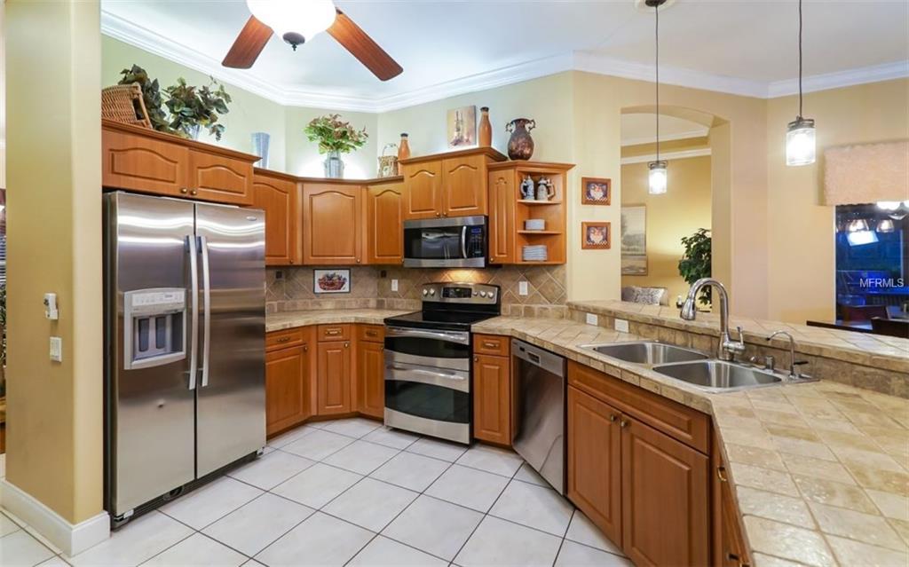 24509 83RD AVENUE E, MYAKKA CITY, Florida 34251, 4 Bedrooms Bedrooms, 11 Rooms Rooms,4 BathroomsBathrooms,Residential,For sale,83RD,A4209716