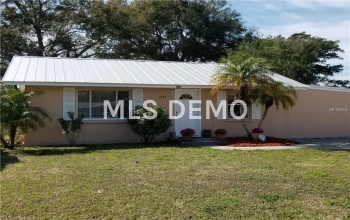 4320 81ST STREET W, BRADENTON, Florida 34209, 3 Bedrooms Bedrooms, 8 Rooms Rooms,1 BathroomBathrooms,Residential,For sale,81ST,A4209925