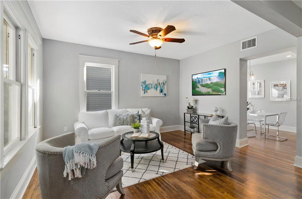 704 S PALMETTO AVENUE, SANFORD, Florida 32771, 3 Bedrooms Bedrooms, 8 Rooms Rooms,3 BathroomsBathrooms,Residential,For sale,PALMETTO,O5561776