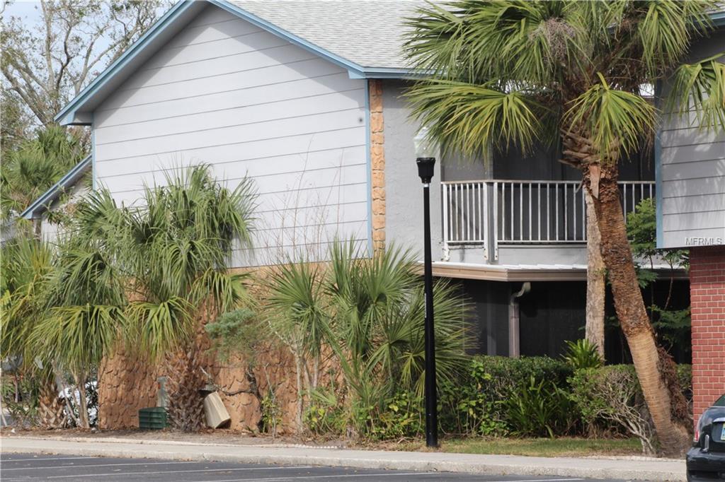 7332 DANIEL WEBSTER DRIVE, WINTER PARK, Florida 32792, 2 Bedrooms Bedrooms, 5 Rooms Rooms,2 BathroomsBathrooms,Residential,For sale,DANIEL WEBSTER,O5561903