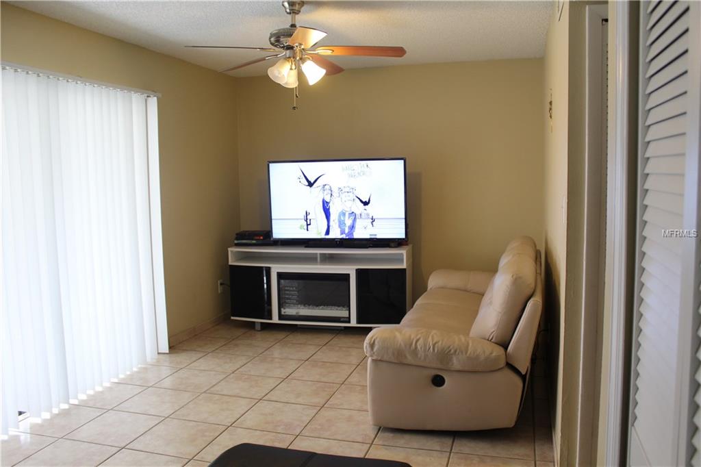 7332 DANIEL WEBSTER DRIVE, WINTER PARK, Florida 32792, 2 Bedrooms Bedrooms, 5 Rooms Rooms,2 BathroomsBathrooms,Residential,For sale,DANIEL WEBSTER,O5561903