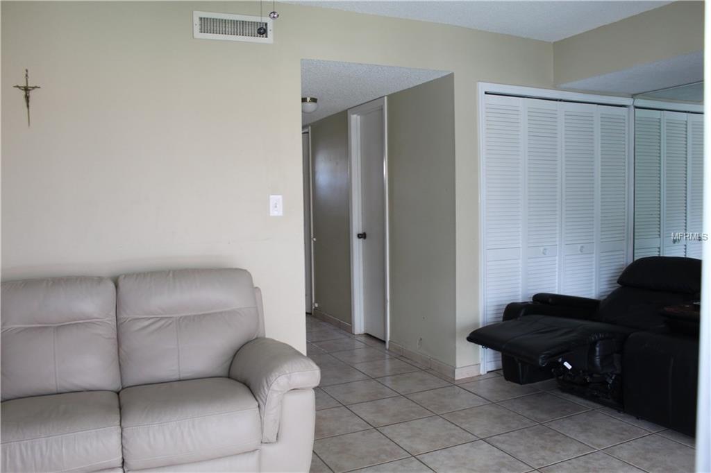 7332 DANIEL WEBSTER DRIVE, WINTER PARK, Florida 32792, 2 Bedrooms Bedrooms, 5 Rooms Rooms,2 BathroomsBathrooms,Residential,For sale,DANIEL WEBSTER,O5561903