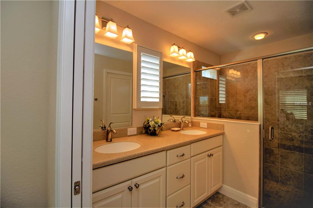 4998 GOLDEN EAGLE DRIVE, OXFORD, Florida 34484, 3 Bedrooms Bedrooms, 8 Rooms Rooms,2 BathroomsBathrooms,Residential,For sale,GOLDEN EAGLE,G4848783