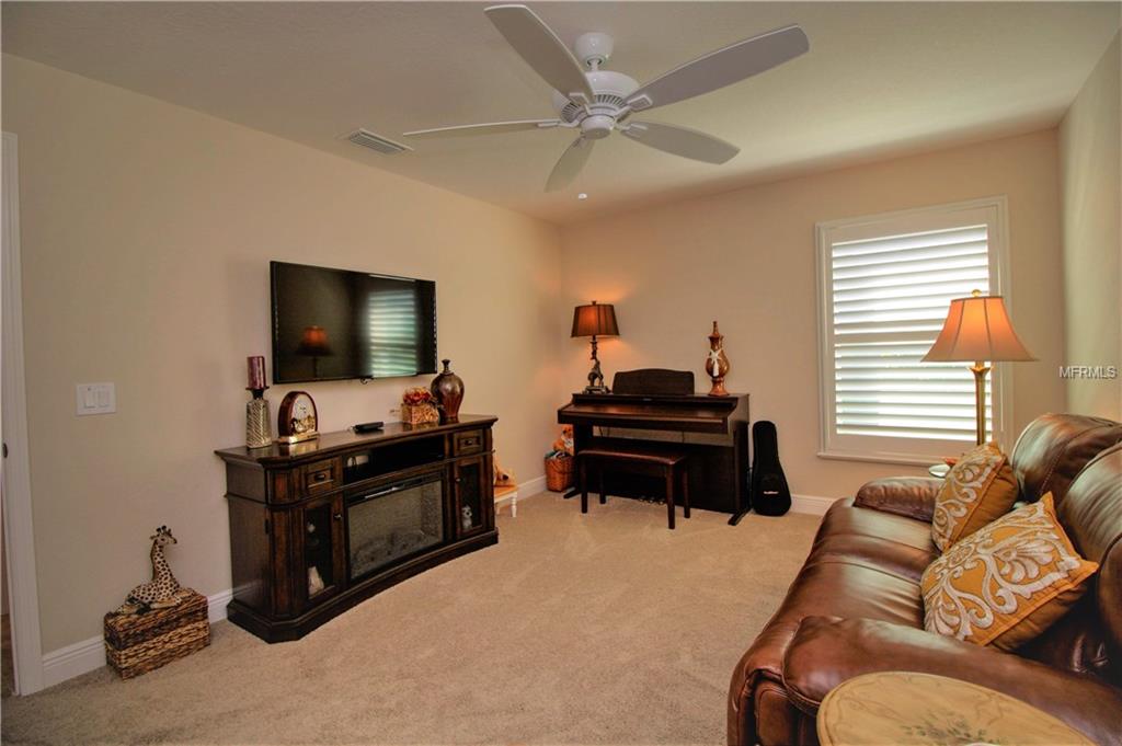 4998 GOLDEN EAGLE DRIVE, OXFORD, Florida 34484, 3 Bedrooms Bedrooms, 8 Rooms Rooms,2 BathroomsBathrooms,Residential,For sale,GOLDEN EAGLE,G4848783