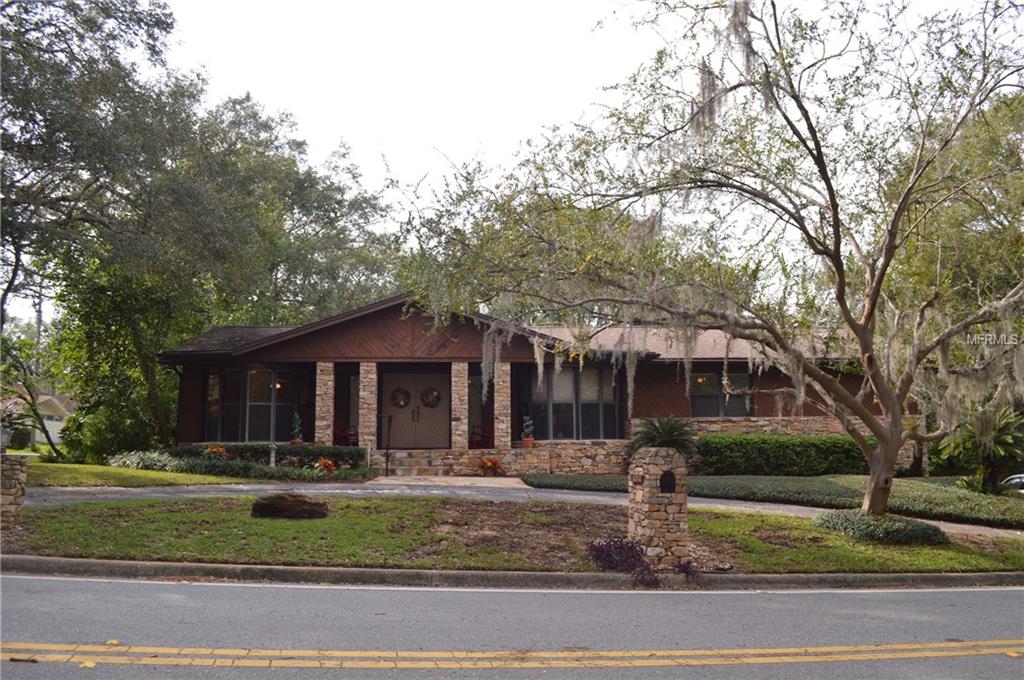 892 LAKE AVENUE, ALTAMONTE SPRINGS, Florida 32701, 3 Bedrooms Bedrooms, 5 Rooms Rooms,3 BathroomsBathrooms,Residential,For sale,LAKE,O5546777