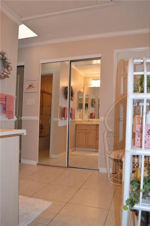 892 LAKE AVENUE, ALTAMONTE SPRINGS, Florida 32701, 3 Bedrooms Bedrooms, 5 Rooms Rooms,3 BathroomsBathrooms,Residential,For sale,LAKE,O5546777