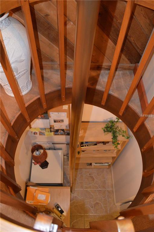 892 LAKE AVENUE, ALTAMONTE SPRINGS, Florida 32701, 3 Bedrooms Bedrooms, 5 Rooms Rooms,3 BathroomsBathrooms,Residential,For sale,LAKE,O5546777