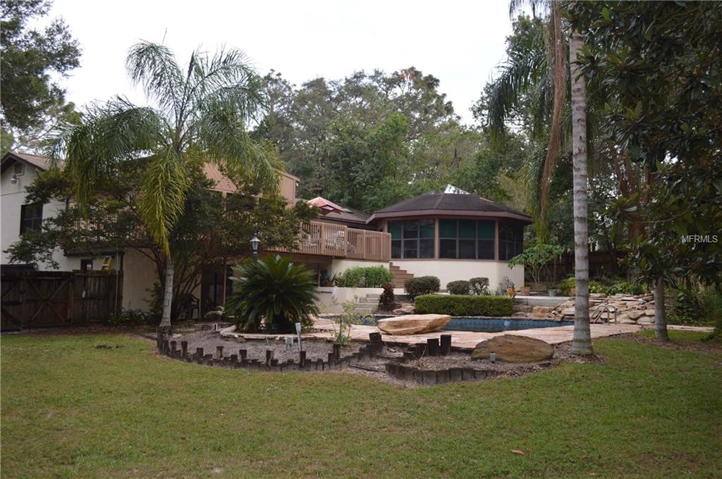 892 LAKE AVENUE, ALTAMONTE SPRINGS, Florida 32701, 3 Bedrooms Bedrooms, 5 Rooms Rooms,3 BathroomsBathrooms,Residential,For sale,LAKE,O5546777