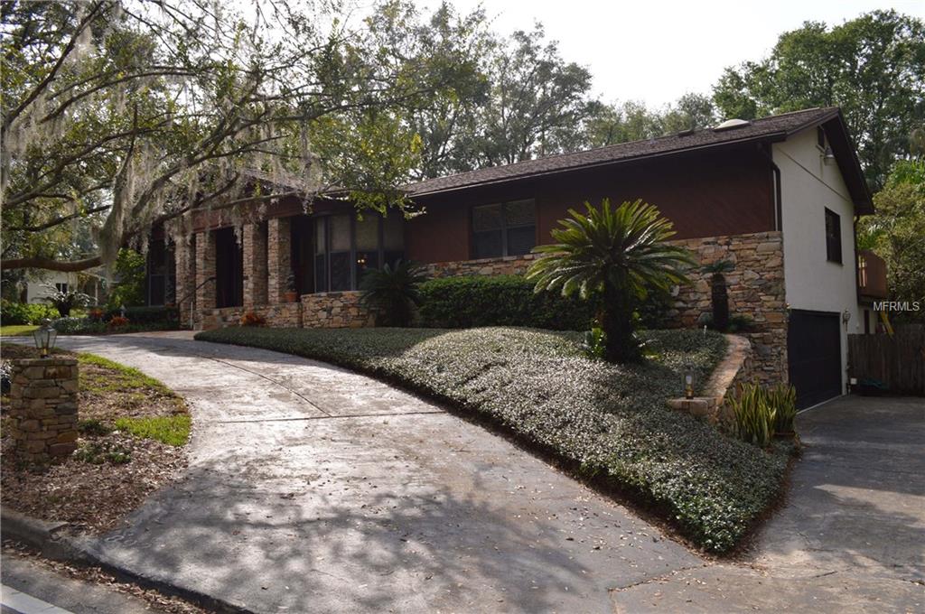 892 LAKE AVENUE, ALTAMONTE SPRINGS, Florida 32701, 3 Bedrooms Bedrooms, 5 Rooms Rooms,3 BathroomsBathrooms,Residential,For sale,LAKE,O5546777