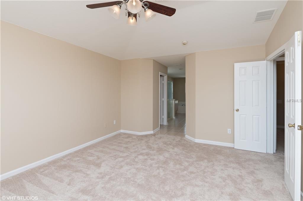 8032 KING PALM CIRCLE, KISSIMMEE, Florida 34747, 6 Bedrooms Bedrooms, 11 Rooms Rooms,4 BathroomsBathrooms,Residential,For sale,KING PALM,G4850438