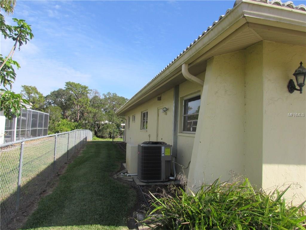 135 DA VINCI DRIVE, NOKOMIS, Florida 34275, 3 Bedrooms Bedrooms, 9 Rooms Rooms,2 BathroomsBathrooms,Residential,For sale,DA VINCI,N5915715