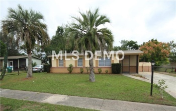 2433 ADAMS AVENUE, DELTONA, Florida 32738, 3 Bedrooms Bedrooms, 3 Rooms Rooms,1 BathroomBathrooms,Residential,For sale,ADAMS,O5555610