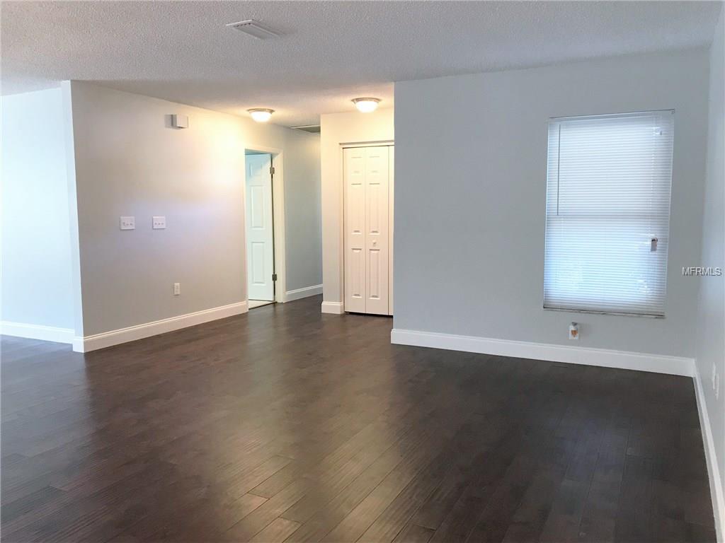 1367 DINNERBELL LANE E, DUNEDIN, Florida 34698, 3 Bedrooms Bedrooms, 3 Rooms Rooms,2 BathroomsBathrooms,Residential,For sale,DINNERBELL,T2924444