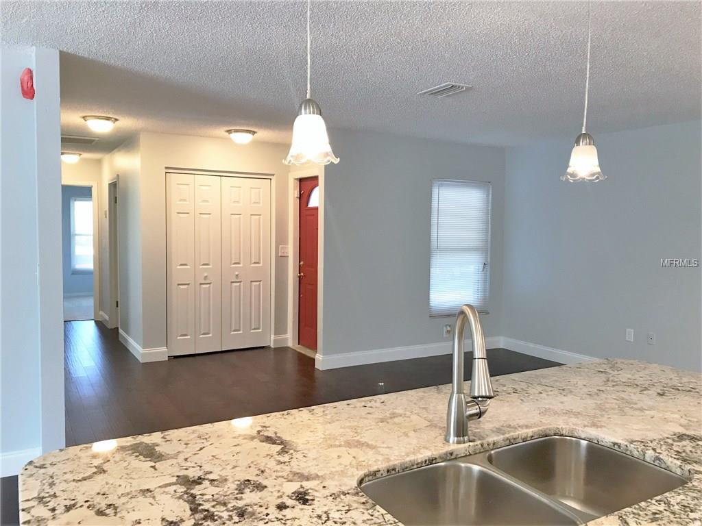1367 DINNERBELL LANE E, DUNEDIN, Florida 34698, 3 Bedrooms Bedrooms, 3 Rooms Rooms,2 BathroomsBathrooms,Residential,For sale,DINNERBELL,T2924444