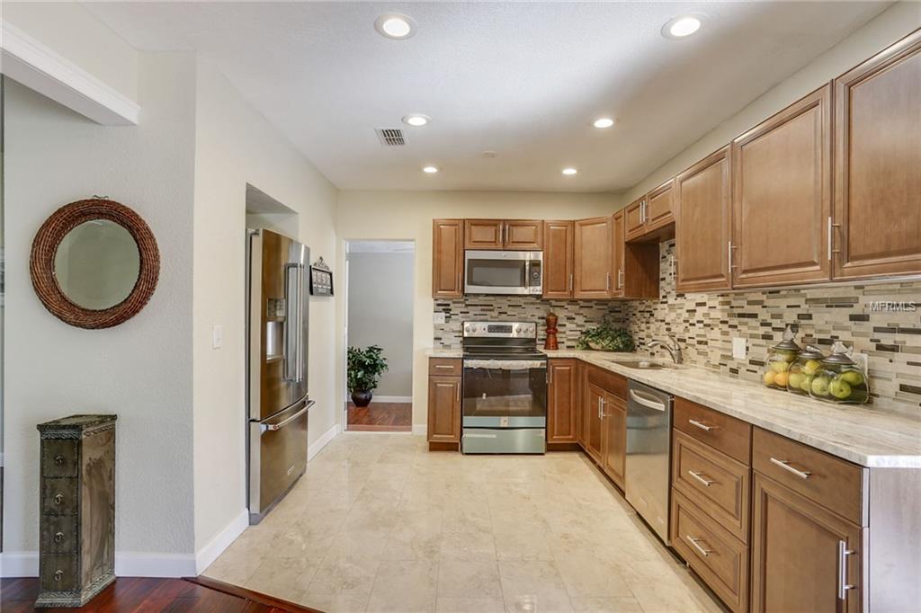 3301 9TH AVENUE N, ST PETERSBURG, Florida 33713, 4 Bedrooms Bedrooms, 3 Rooms Rooms,2 BathroomsBathrooms,Residential,For sale,9TH,T2925283