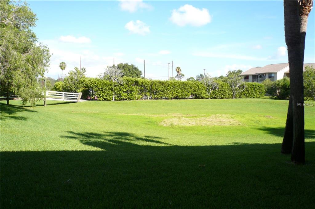 545 WALDEN COURT, DUNEDIN, Florida 34698, 2 Bedrooms Bedrooms, 6 Rooms Rooms,3 BathroomsBathrooms,Residential,For sale,WALDEN,U7845962