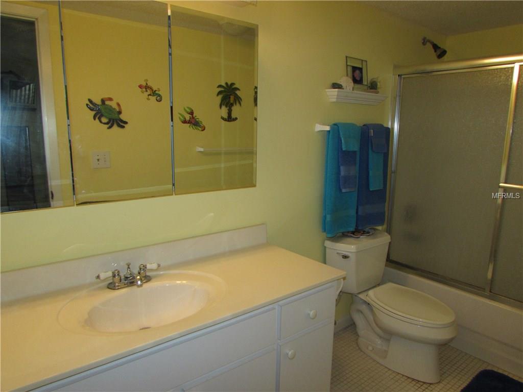 326 MOORINGS COVE DRIVE, TARPON SPRINGS, Florida 34689, 3 Bedrooms Bedrooms, 6 Rooms Rooms,2 BathroomsBathrooms,Residential,For sale,MOORINGS COVE,U7847239