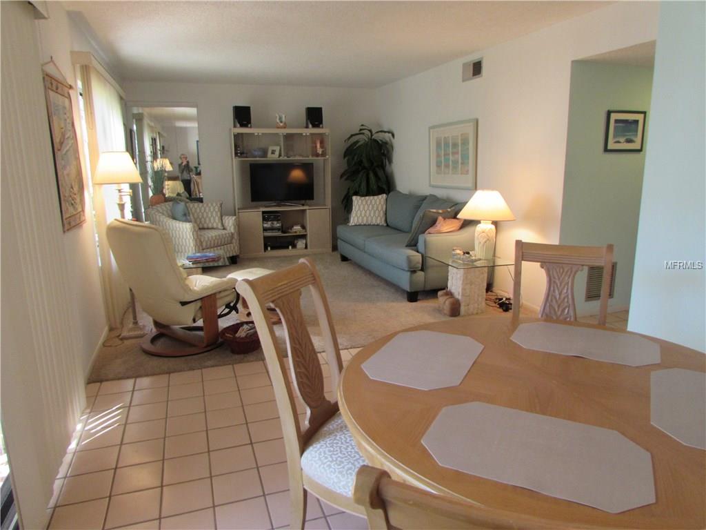 326 MOORINGS COVE DRIVE, TARPON SPRINGS, Florida 34689, 3 Bedrooms Bedrooms, 6 Rooms Rooms,2 BathroomsBathrooms,Residential,For sale,MOORINGS COVE,U7847239