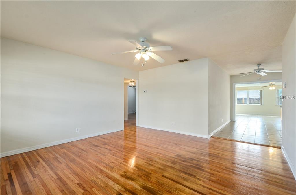 3600 SURREY DRIVE, ORLANDO, Florida 32812, 3 Bedrooms Bedrooms, 3 Rooms Rooms,1 BathroomBathrooms,Residential,For sale,SURREY,O5561537