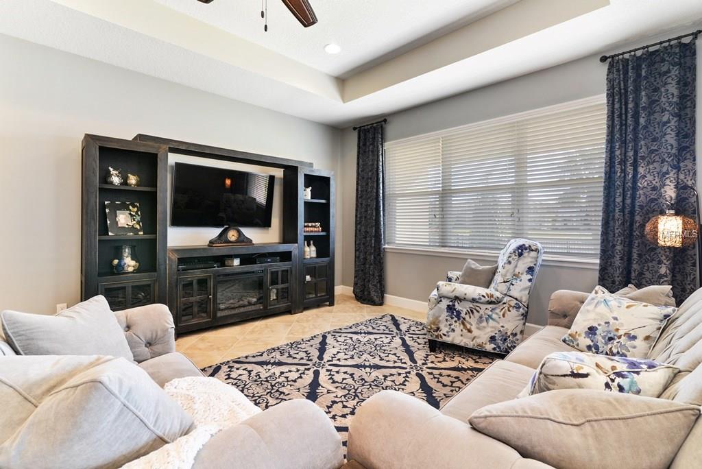 12046 ULETA LN, ORLANDO, Florida 32827, 4 Bedrooms Bedrooms, 10 Rooms Rooms,3 BathroomsBathrooms,Residential,For sale,ULETA LN,O5561679