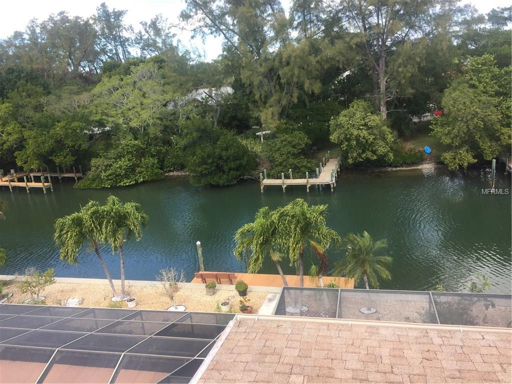 651 EMERALD HARBOR DRIVE, LONGBOAT KEY, Florida 34228, 3 Bedrooms Bedrooms, 6 Rooms Rooms,3 BathroomsBathrooms,Residential,For sale,EMERALD HARBOR,A4182767