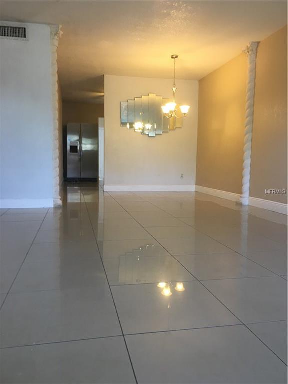 5900 5TH AVENUE N, ST PETERSBURG, Florida 33710, 2 Bedrooms Bedrooms, 6 Rooms Rooms,1 BathroomBathrooms,Residential,For sale,5TH,U7836584