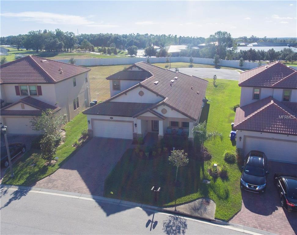 1890 ALTAVISTA CIRCLE, LAKELAND, Florida 33810, 4 Bedrooms Bedrooms, 5 Rooms Rooms,2 BathroomsBathrooms,Residential,For sale,ALTAVISTA,L4724264