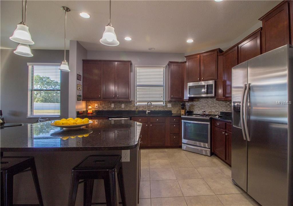 1890 ALTAVISTA CIRCLE, LAKELAND, Florida 33810, 4 Bedrooms Bedrooms, 5 Rooms Rooms,2 BathroomsBathrooms,Residential,For sale,ALTAVISTA,L4724264