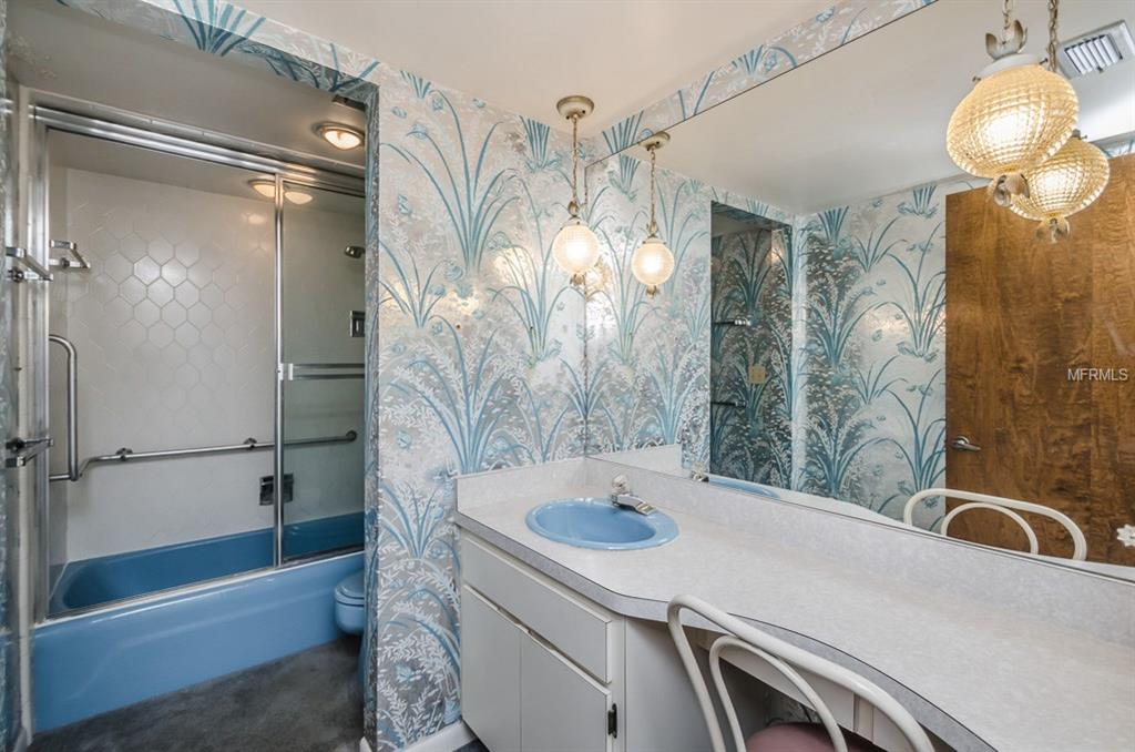 11675 GROVE STREET, SEMINOLE, Florida 33772, 3 Bedrooms Bedrooms, 7 Rooms Rooms,2 BathroomsBathrooms,Residential,For sale,GROVE,U7843699