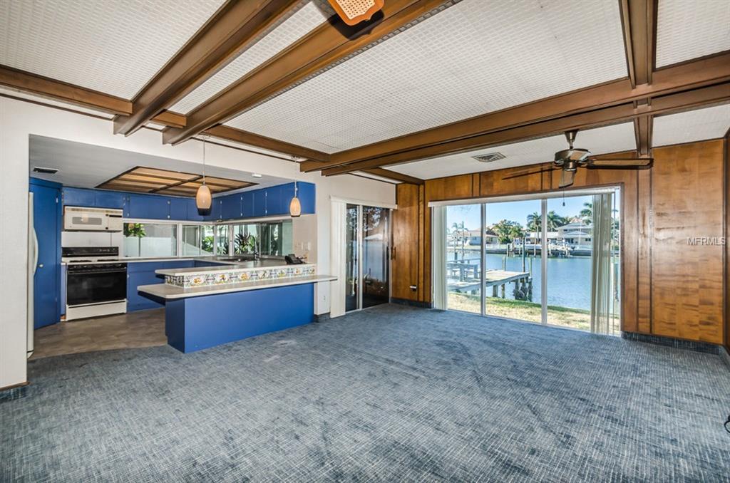 11675 GROVE STREET, SEMINOLE, Florida 33772, 3 Bedrooms Bedrooms, 7 Rooms Rooms,2 BathroomsBathrooms,Residential,For sale,GROVE,U7843699