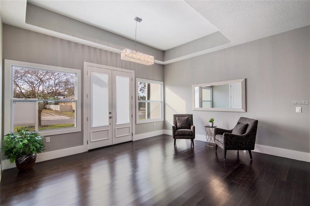 1219 W HARVARD STREET, ORLANDO, Florida 32804, 4 Bedrooms Bedrooms, 10 Rooms Rooms,3 BathroomsBathrooms,Residential,For sale,HARVARD,O5557713