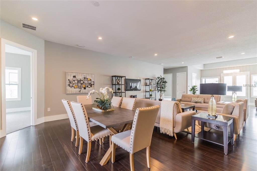 1219 W HARVARD STREET, ORLANDO, Florida 32804, 4 Bedrooms Bedrooms, 10 Rooms Rooms,3 BathroomsBathrooms,Residential,For sale,HARVARD,O5557713