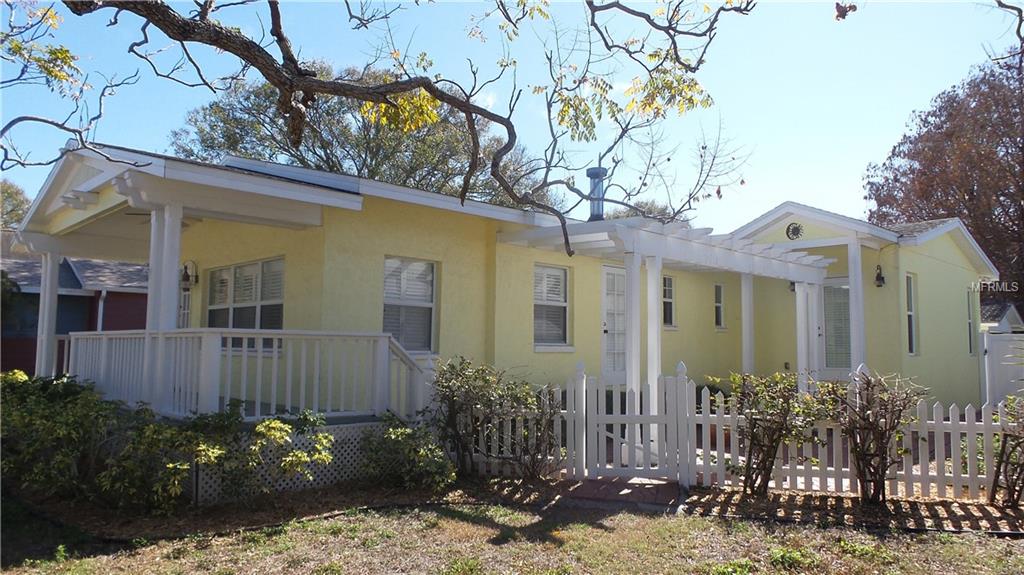 125 NE LINCOLN CIRCLE N, ST PETERSBURG, Florida 33702, 2 Bedrooms Bedrooms, 4 Rooms Rooms,2 BathroomsBathrooms,Residential,For sale,LINCOLN,U7845539